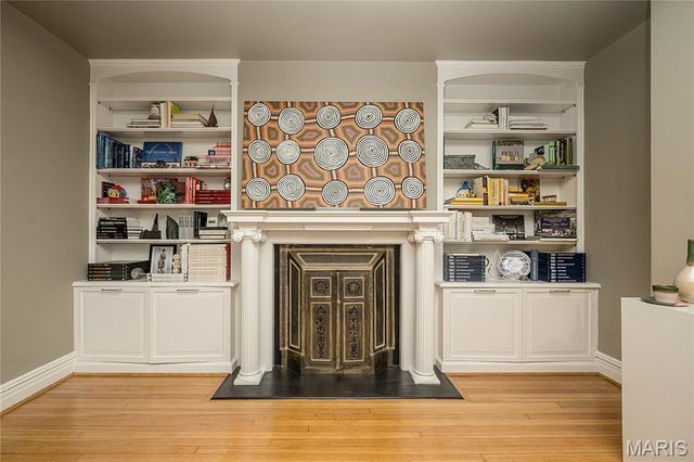 4944 Lindell Boulevard 7E, St Louis, MO 63108
