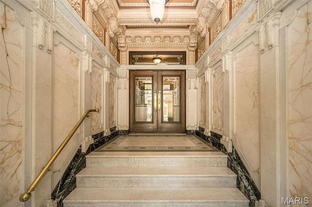 4944 Lindell Boulevard 7E, St Louis, MO 63108