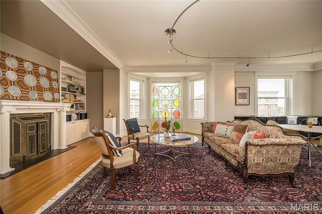 4944 Lindell Boulevard 7E, St Louis, MO 63108