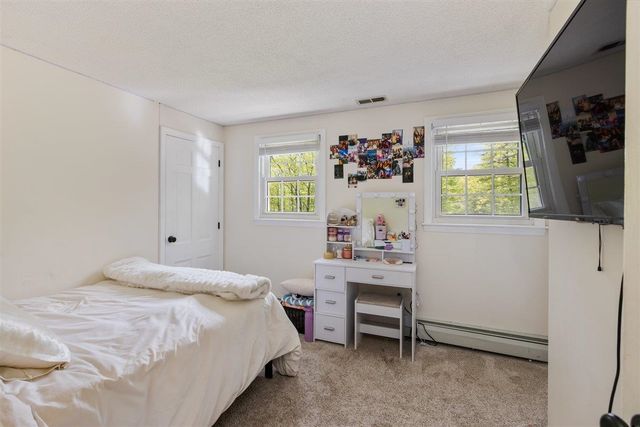 53 Sullivan Road, Hudson, NH 03051