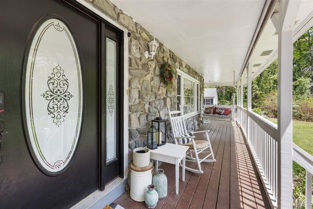 53 Sullivan Road, Hudson, NH 03051