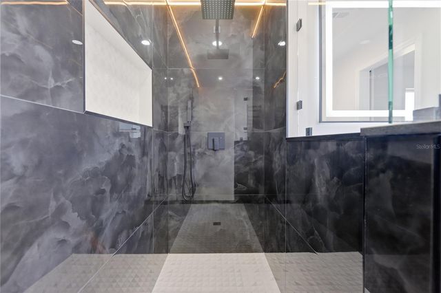 1108 BALFOUR DR, Deltona, FL 32725