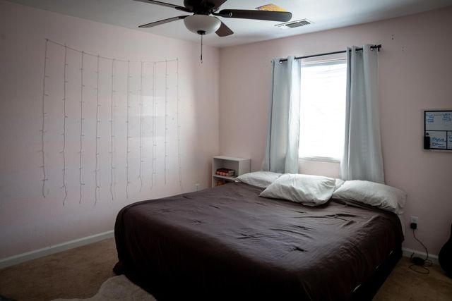 5441 W Pine Avenue, Fresno, CA 93722