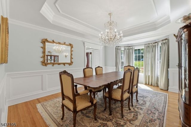 13 Hunters Trl, Chester Twp., NJ 07930