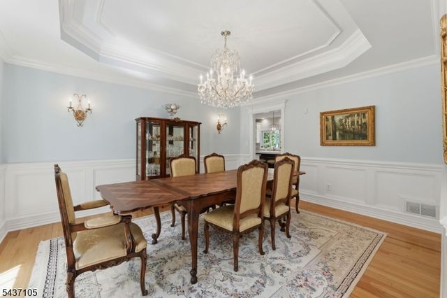13 Hunters Trl, Chester Twp., NJ 07930