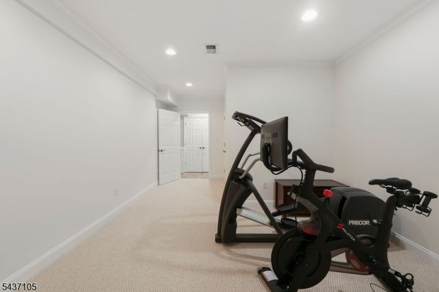 13 Hunters Trl, Chester Twp., NJ 07930