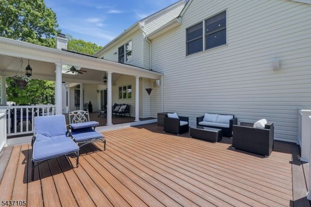 13 Hunters Trl, Chester Twp., NJ 07930