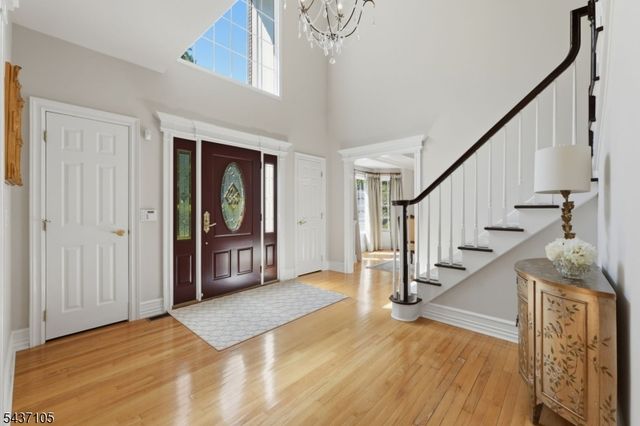 13 Hunters Trl, Chester Twp., NJ 07930