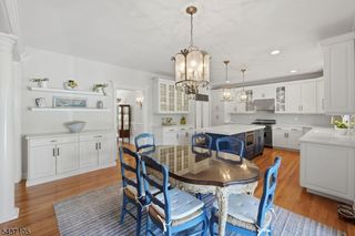 13 Hunters Trl, Chester Twp., NJ 07930