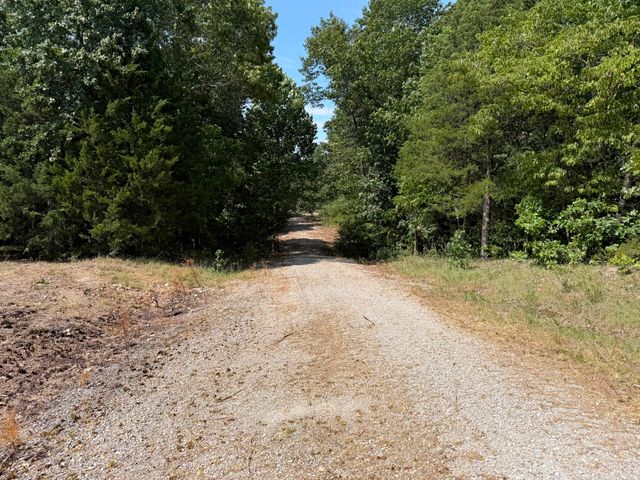 16 +- Ac Spring Valley Road, Shell Knob, MO 65747