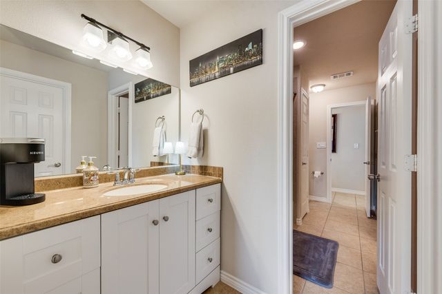 7622 W Shore Drive, The Colony, TX 75056