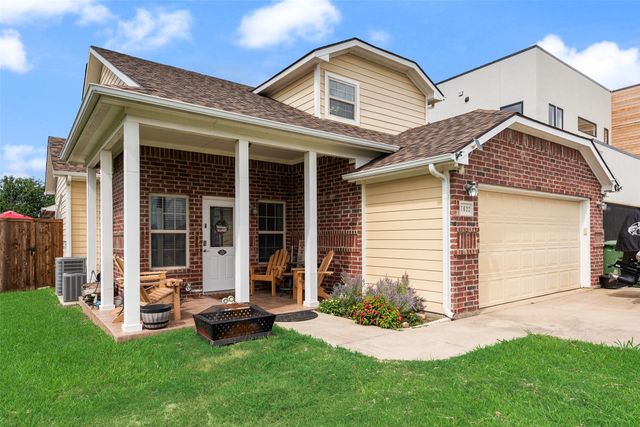 7622 W Shore Drive, The Colony, TX 75056