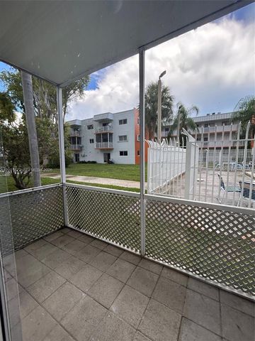 19825 SW 114th Ave 124-5, Miami, FL 33157