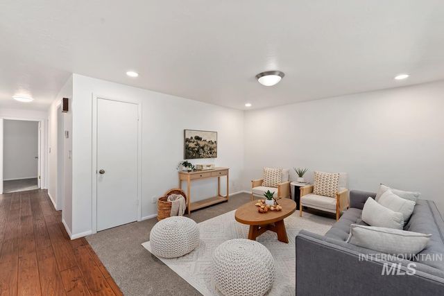 4026 N Vera, Boise, ID 83704