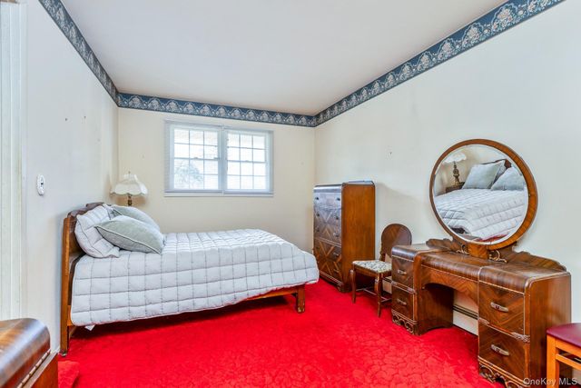 23 Village Lane, Hauppauge, NY 11788