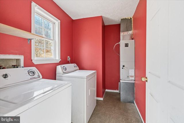 1345 PAULS WOODS RD, Delray, WV 26714