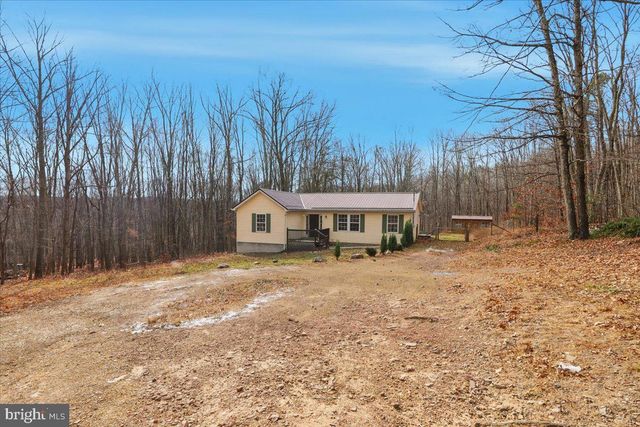 1345 PAULS WOODS RD, Delray, WV 26714