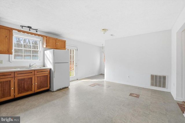 1345 PAULS WOODS RD, Delray, WV 26714