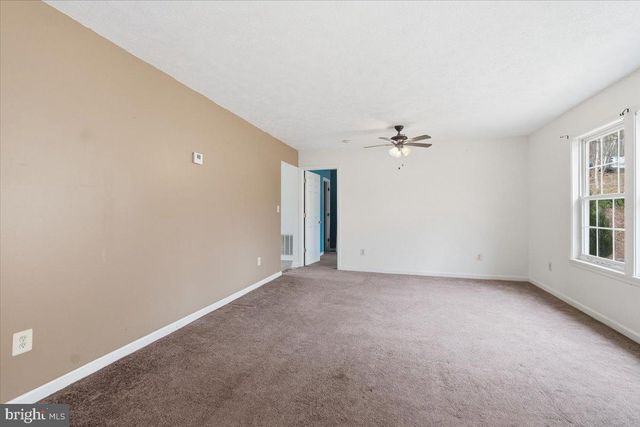 1345 PAULS WOODS RD, Delray, WV 26714