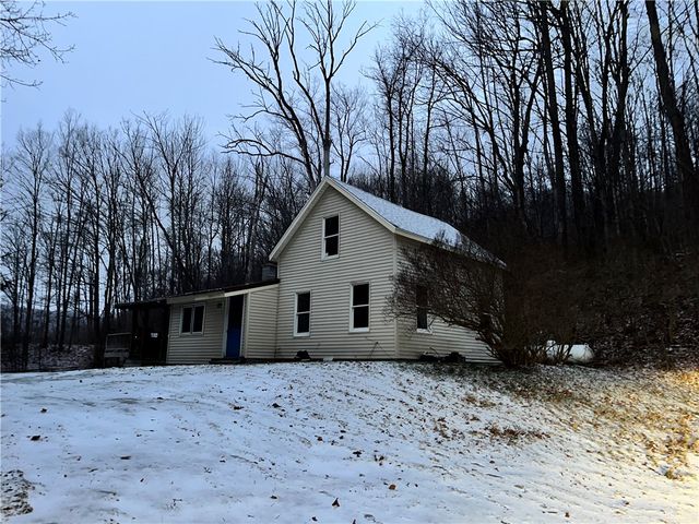 4620 County Route 21, Canisteo, NY 14823