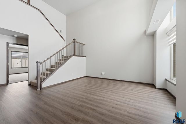 1107 S President Ct Court, Sioux Falls, SD 57106