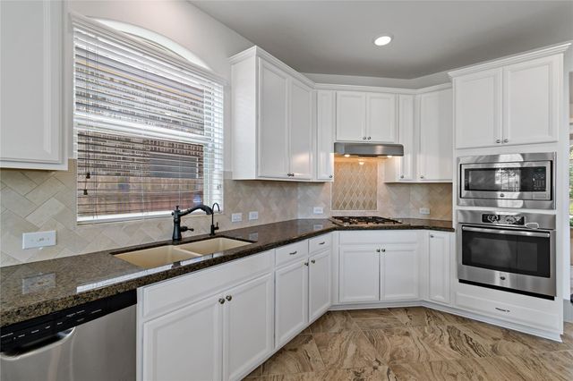 13418 Lansdown Street, Rosharon, TX 77583