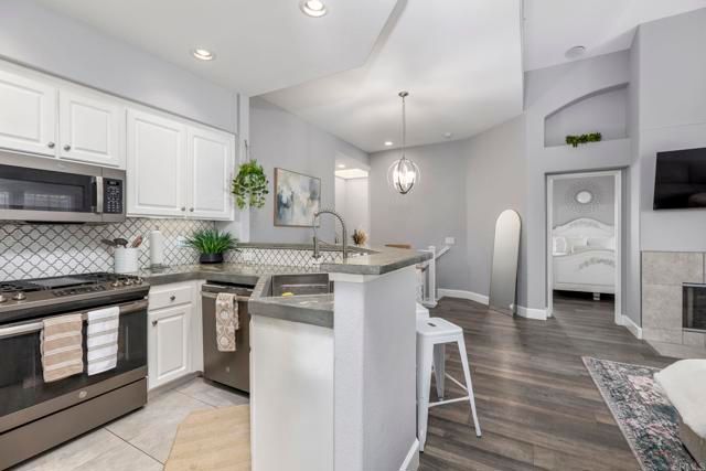 7577 Hazard Center Drive, San Diego, CA 92108