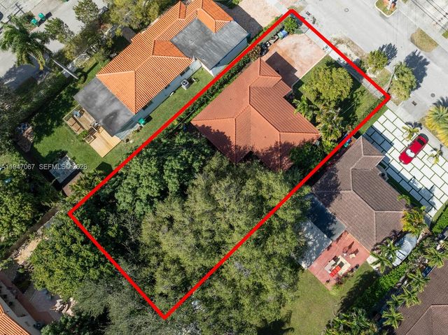 2830 SW 17th St, Miami, FL 33145