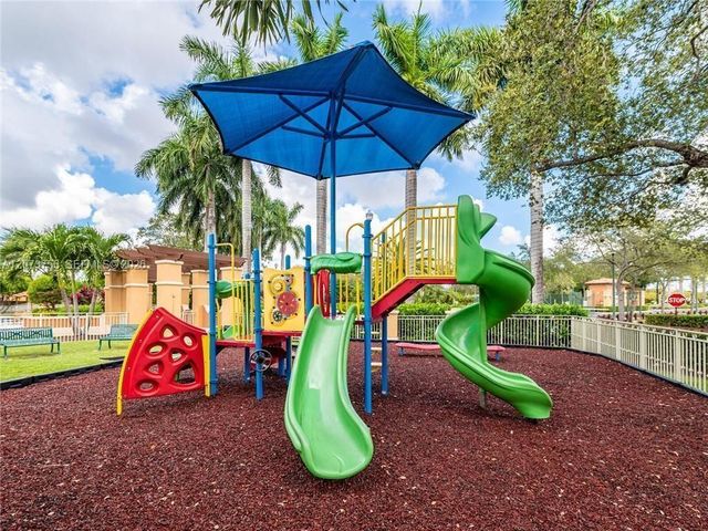 4927 Windward Way 4401, Dania Beach, FL 33312