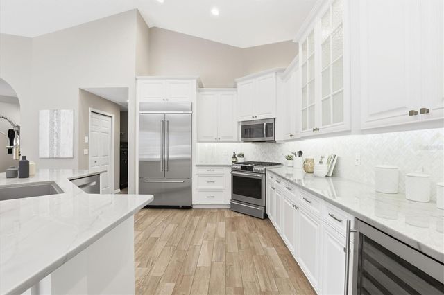 2111 PINNACLE CIRCLE N, Palm Harbor, FL 34684