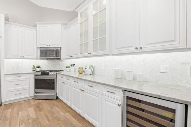 2111 PINNACLE CIRCLE N, Palm Harbor, FL 34684