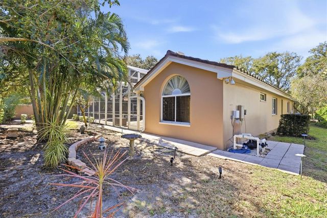 2111 PINNACLE CIRCLE N, Palm Harbor, FL 34684