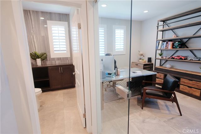 25172 Cypress Bluff Dr., Canyon Country, CA 91387