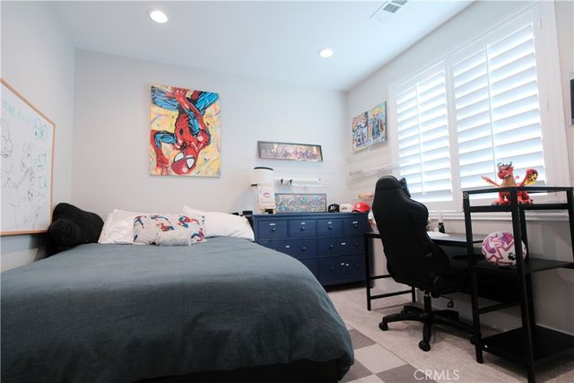 25172 Cypress Bluff Dr., Canyon Country, CA 91387