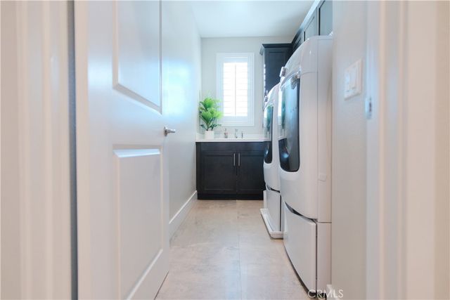 25172 Cypress Bluff Dr., Canyon Country, CA 91387