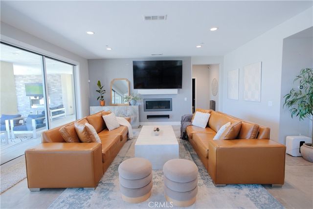 25172 Cypress Bluff Dr., Canyon Country, CA 91387