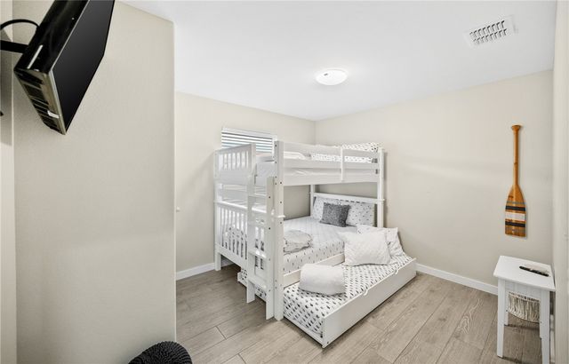 180 Paradise Pointe Dr, Port Aransas, TX 78373