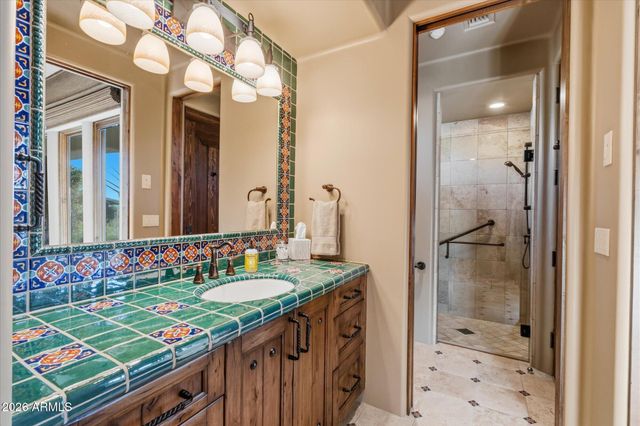 11237 E TROON MOUNTAIN Drive, Scottsdale, AZ 85255