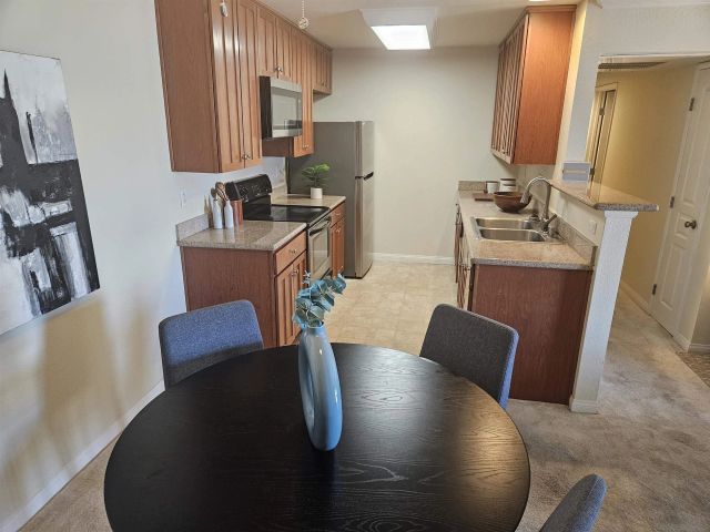 180 Chambers 21, El Cajon, CA 92020