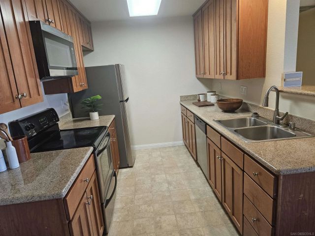 180 Chambers 21, El Cajon, CA 92020