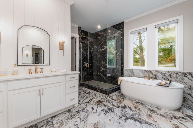 10900 Triple Crown Boulevard, Union, KY 41091