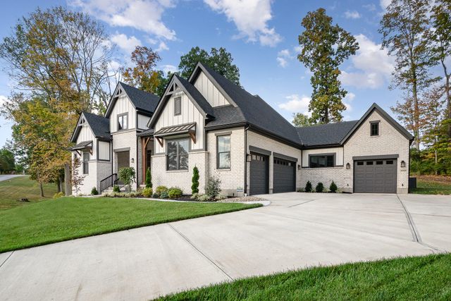 10900 Triple Crown Boulevard, Union, KY 41091