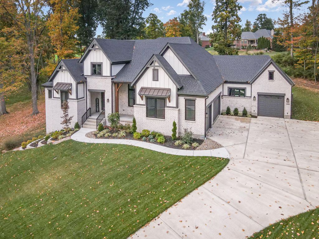 10900 Triple Crown Boulevard, Union, KY 41091