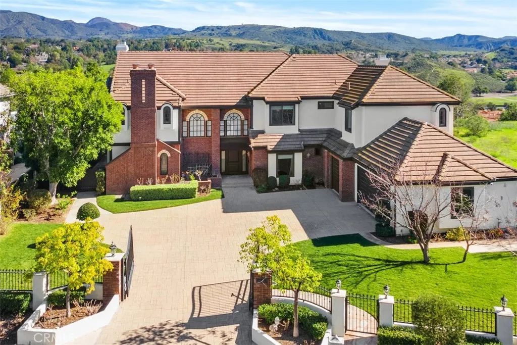 23762 Via Monte, Coto De Caza, CA 92679