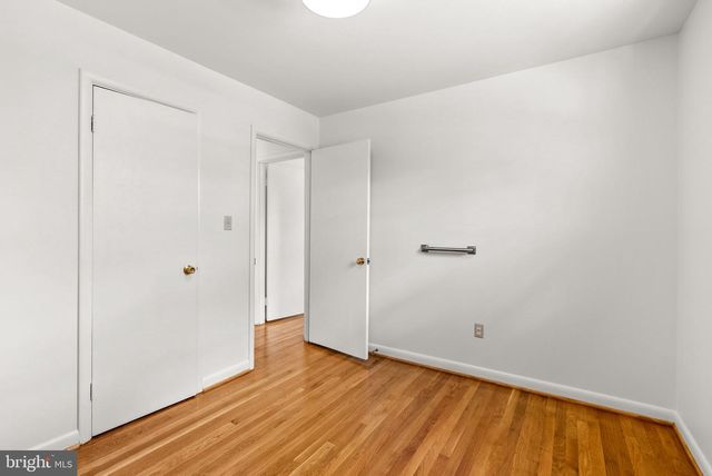 8700 50TH PL, College Park, MD 20740