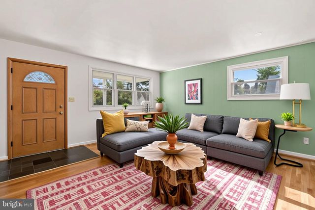 8700 50TH PL, College Park, MD 20740