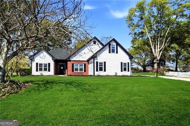 370 Olde Wick Trail, Hoschton, GA 30548