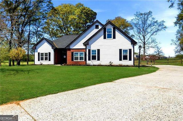 370 Olde Wick Trail, Hoschton, GA 30548