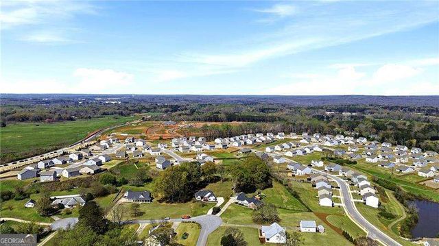 370 Olde Wick Trail, Hoschton, GA 30548