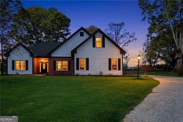 370 Olde Wick Trail, Hoschton, GA 30548